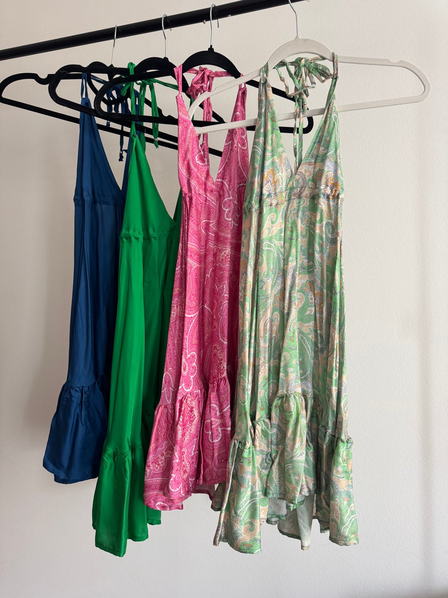 Kurzes Sommerkleid