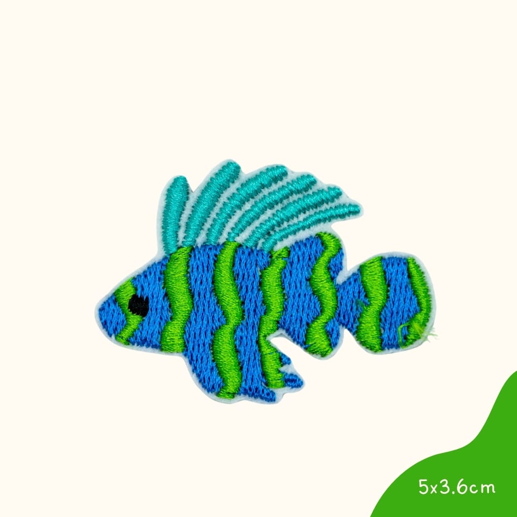 Funkey Monkey Bügelbild – Einzigartiger Fisch in Blau-Grün, ideal zur individuellen und farbenfrohen Gestaltung von Kinderkleidung.