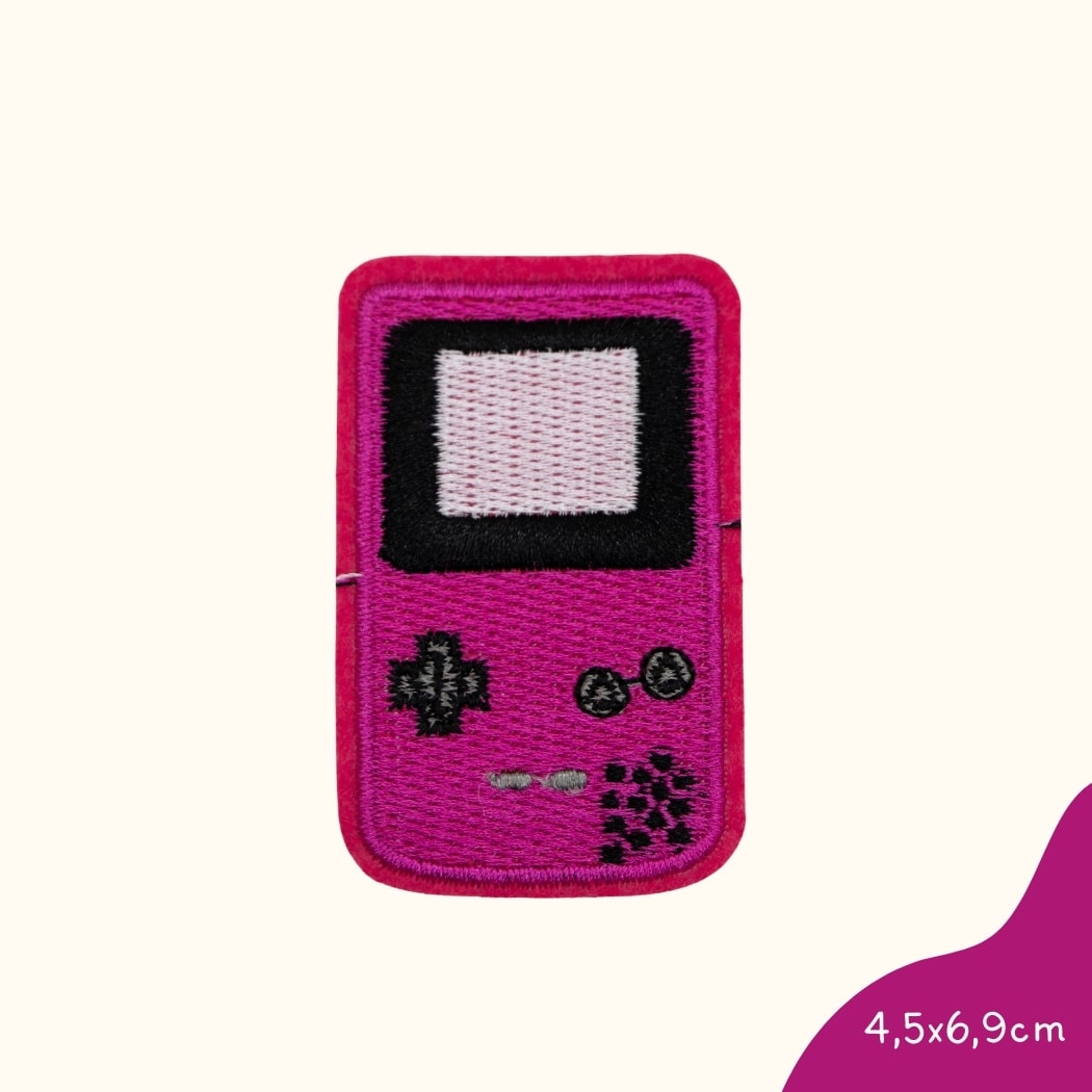 Funkey Monkey Bügelbild – Gameboy Pink, ideal zur kreativen und individuellen Gestaltung von Kinderkleidung mit einem klassischen Gameboy-Motiv in lebendigem Pink.