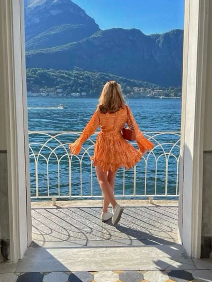 Kurzes Wickelkleid