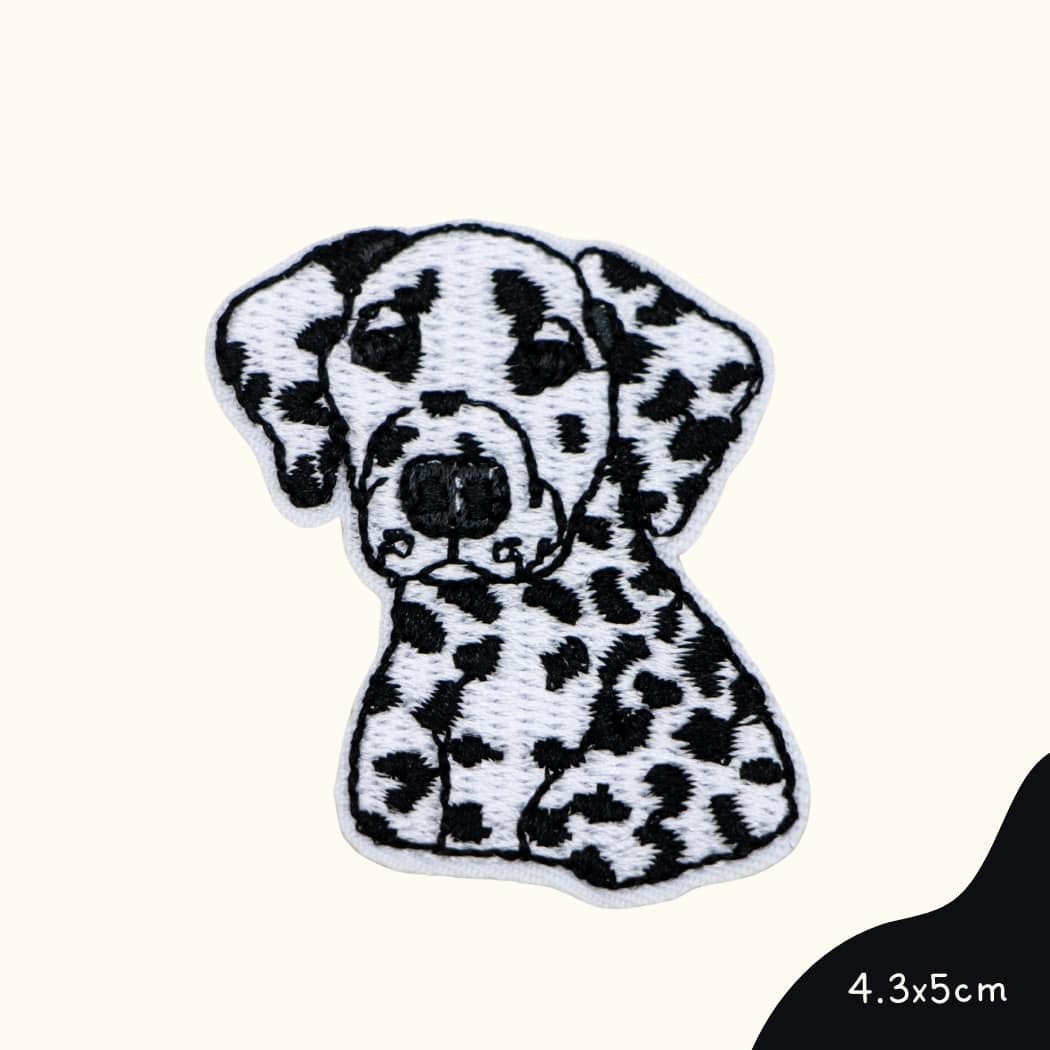Funkey Monkey Bügelbild – Süßer Dalmatiner Hund, perfekt zur kreativen und liebevollen Gestaltung von Kinderkleidung.