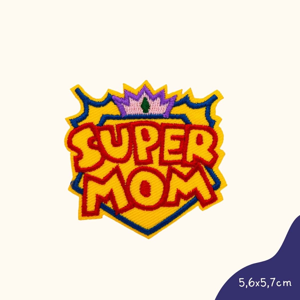 Bügelbild für Kinder von Funkey Monkey – liebevoll gestalteter Schriftzug „Super Mama“, perfekt zur individuellen Gestaltung von Kleidung