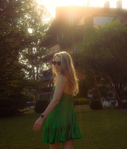 Kurzes Sommerkleid