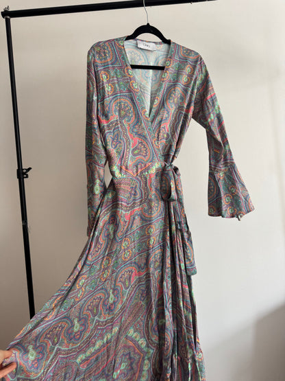 Langes Wickelkleid